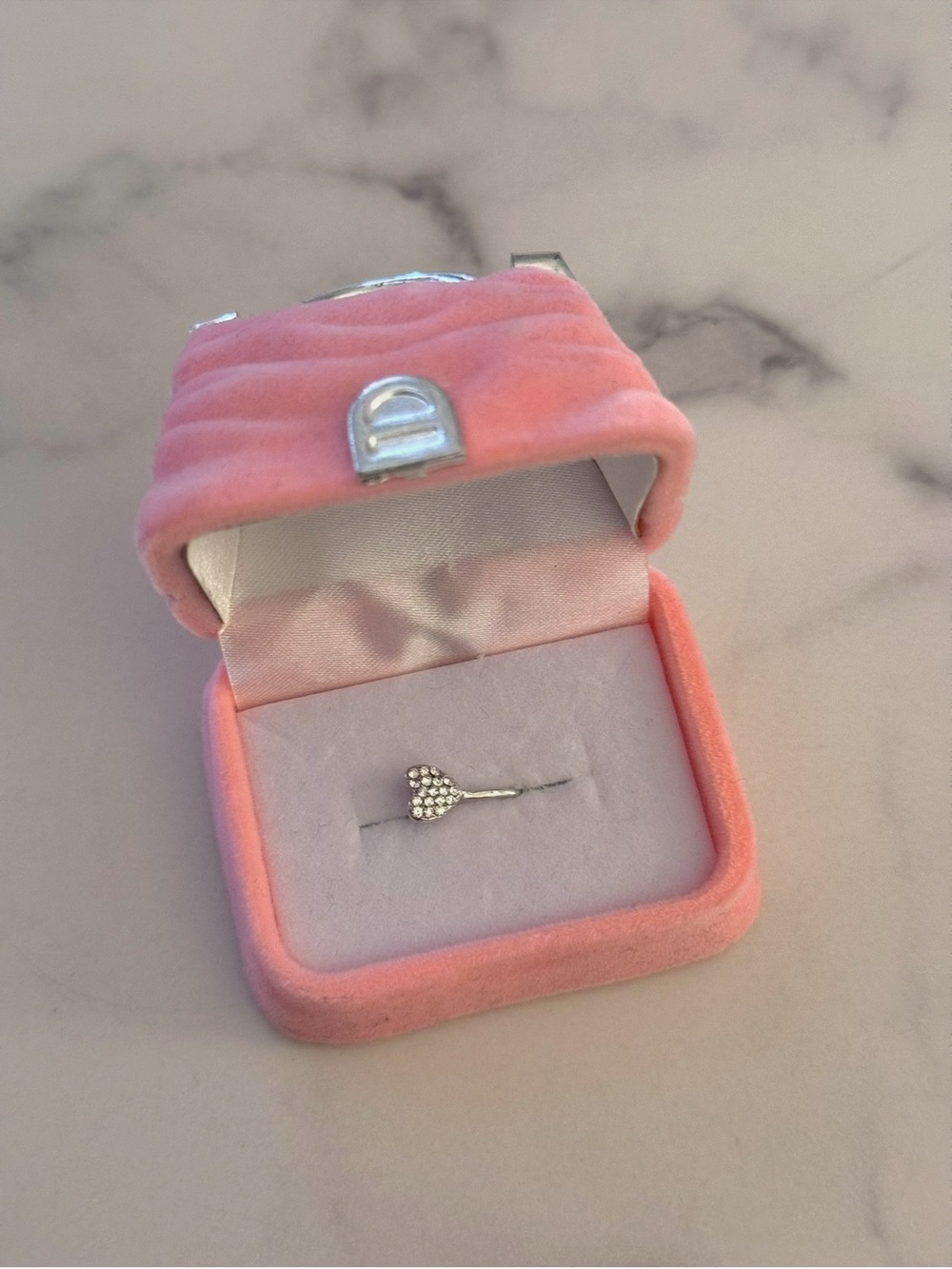Non-Piercing Nose Jewelry NWT